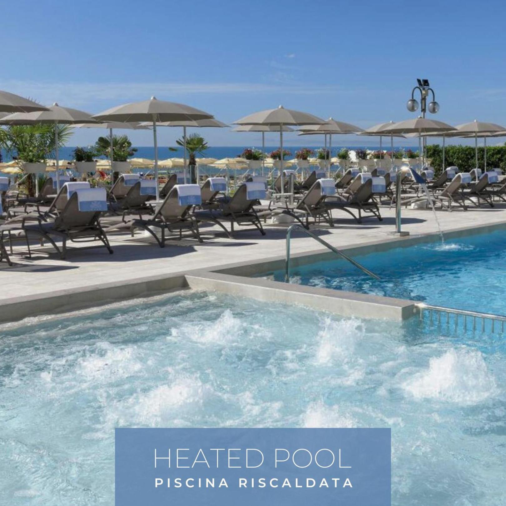 Hotel Cavalieri Palace & Suites Lido di Jesolo Exterior foto